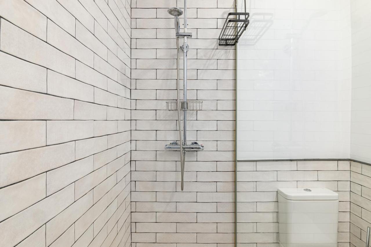 Vintage Apartment Near Puerta Del Sol มาดริด ภายนอก รูปภาพ