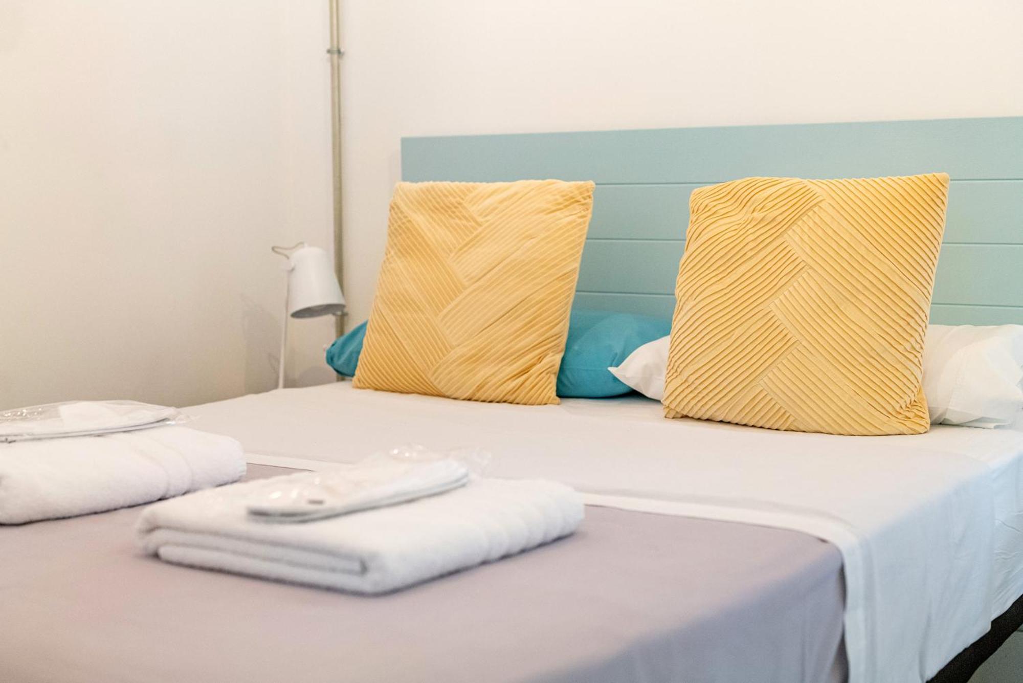 Vintage Apartment Near Puerta Del Sol มาดริด ภายนอก รูปภาพ