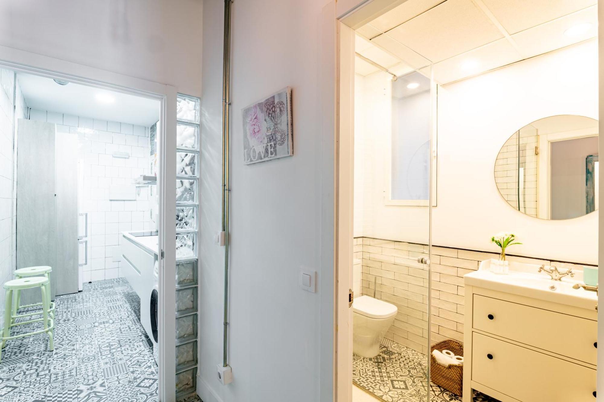 Vintage Apartment Near Puerta Del Sol มาดริด ภายนอก รูปภาพ