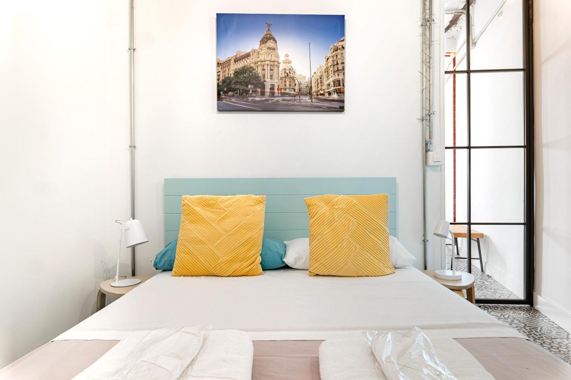 Vintage Apartment Near Puerta Del Sol มาดริด ภายนอก รูปภาพ